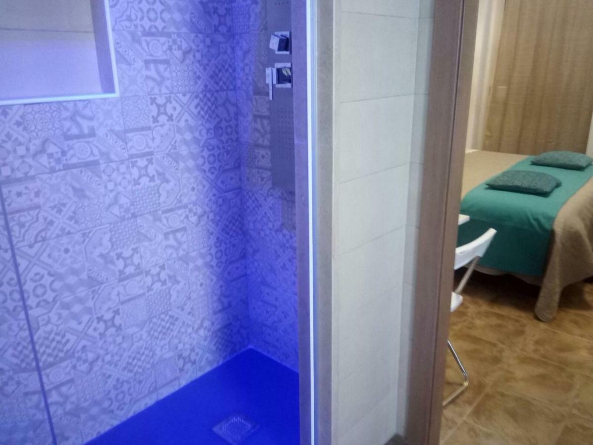 Le Suite Dei Due Mari Cucinino Privato Таранто Экстерьер фото